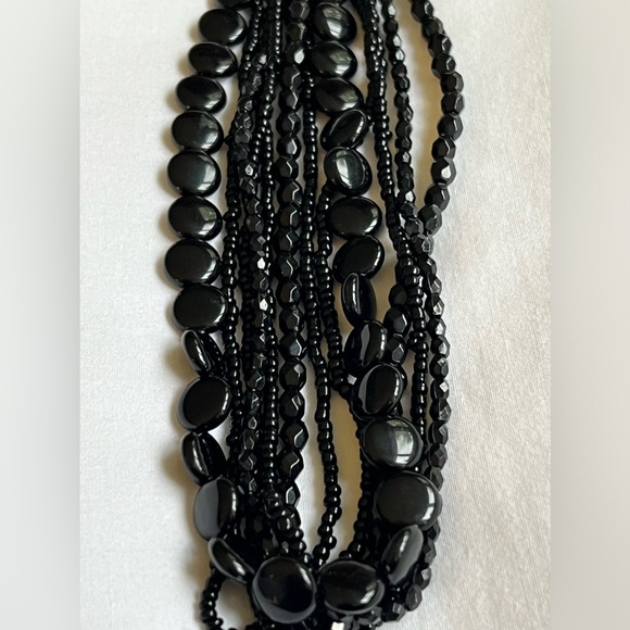 Premier Designs Black Necklace - Picture 9 of 9